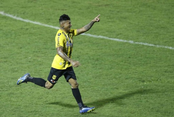 'Patón' Mejía y los futbolistas con buen nivel para integrar la Selección de Honduras