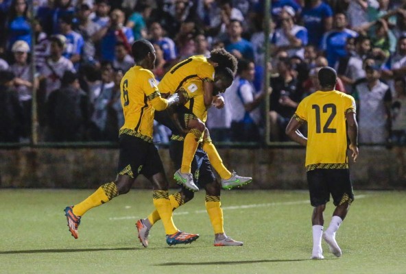 En fotos: Dolor y llanto en Nicaragua por eliminación a último minuto