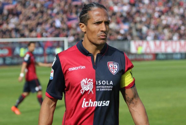 TOP: Grandes futbolistas activos que juegan en ligas desconocidas