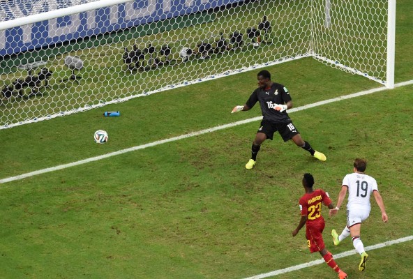 Alemania sufrió en empate con Ghana