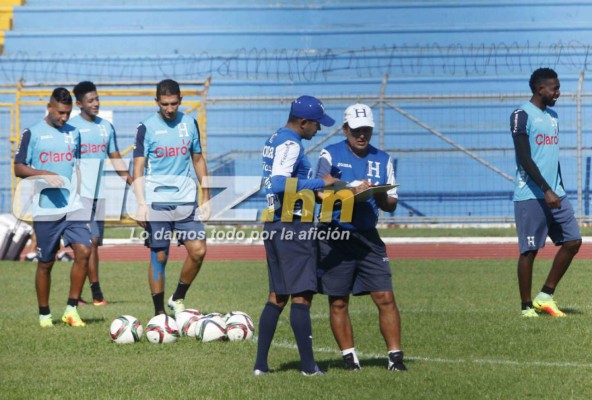 Así comenzó Jorge Luis Pinto a afinar la estrategia para buscar el triunfo ante Canadá