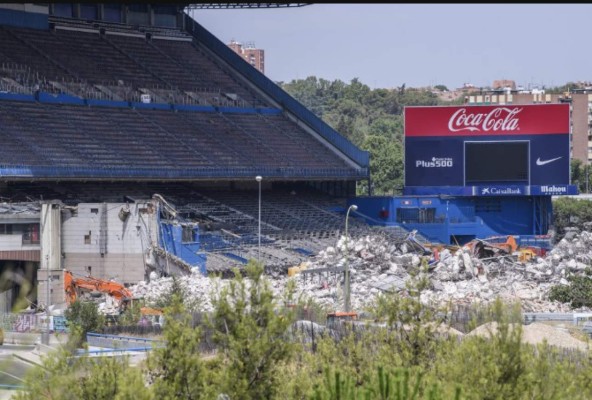 Así desaparece: Las nuevas imágenes de la demolición del estadio Vicente Calderón