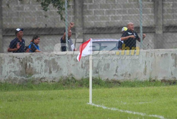 NO VISTE EN TV: Así dirigió Wilmer Cruz y Policía en Juticalpa pone orden