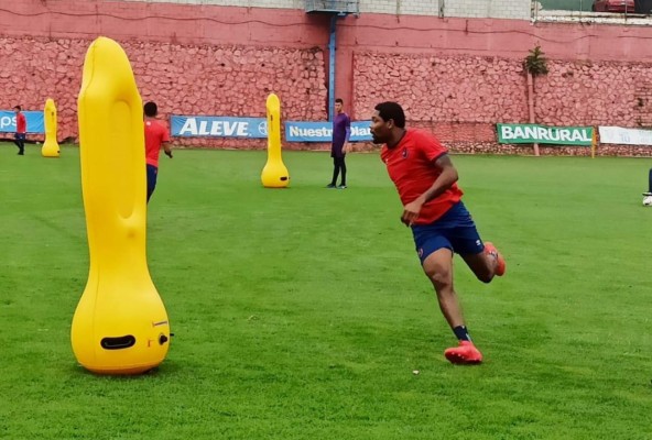 Los fichajes más sonados en Centroamérica en este mercado de transferencias