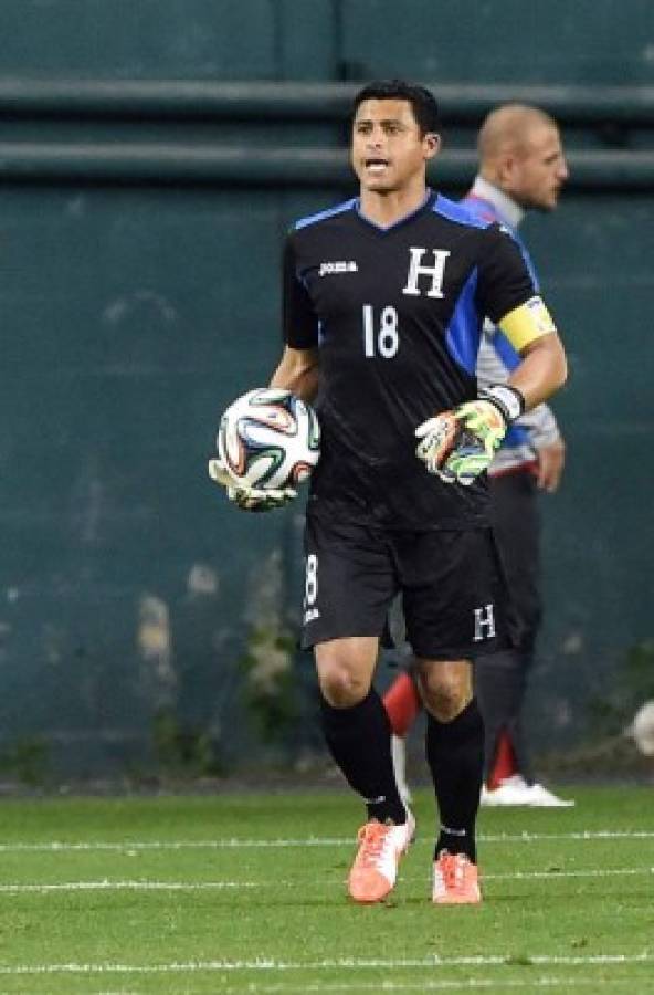 Se la jugó: Los dos 11 históricos de Carlos Pavón en la Selección de Honduras