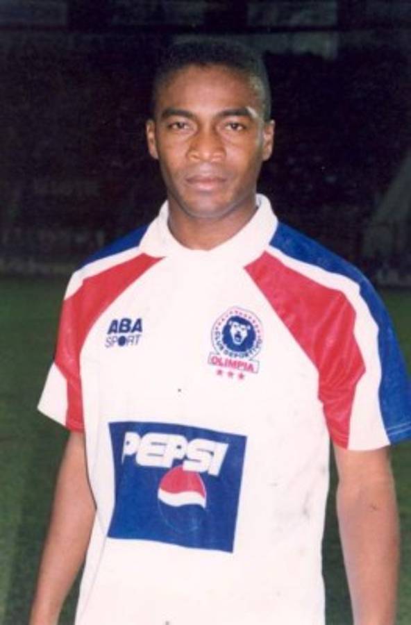 ¡Camisas icónicas! Los 16 uniformes más bonitos que ha lanzado el Olimpia en su historia