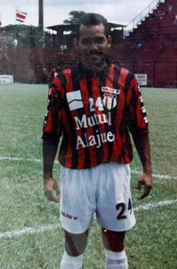 Futbolistas hondureños a los que se les negó el título de campeón en Costa Rica