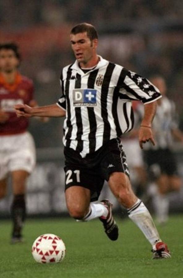 TOP: Los otros números de los cracks del fútbol que no conocías