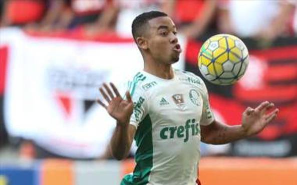 Brazil's Gabriel Jesus celebrates after scoring against Argentina during their Copa America football tournament semi-final match at the Mineirao Stadium in Belo Horizonte, Brazil, on July 2, 2019. (Photo by Pedro UGARTE / AFP)