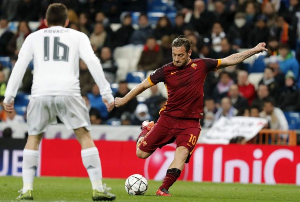 Los grandes futbolistas que fueron ovacionados en el Santiago Bernabéu