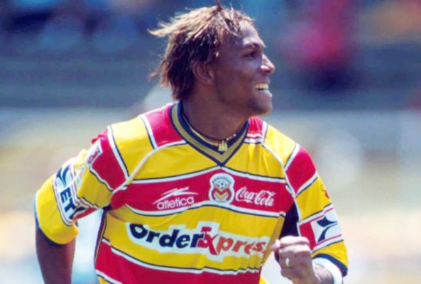 ¡EQUIPAZO! El histórico 11 ideal con los mejores legionarios de Honduras