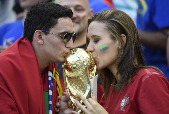 Brasil también es el mundial de los besos