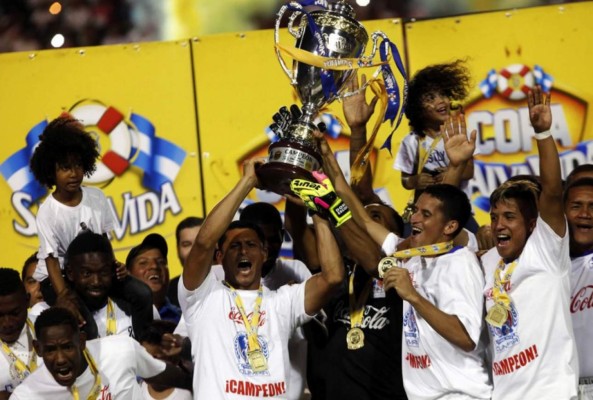 TOP: ¡Los 15 equipos con más títulos en Centroamérica!