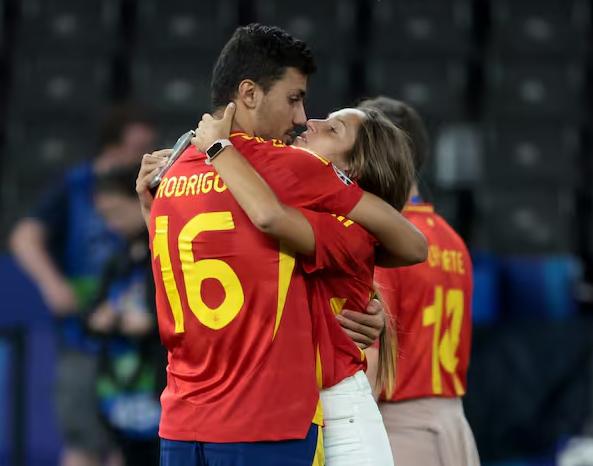 Así es la vida de Rodri: Balón de Oro 2024, su título universitario y revela por qué no tiene redes sociales