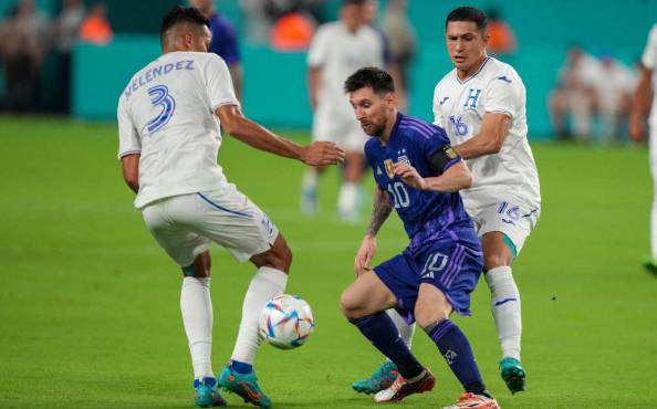 Diego Vazquez revela qué le dijo Messi por la marca personal en el Argentina-Honduras y, ¿por qué se metió al camerino de ellos?