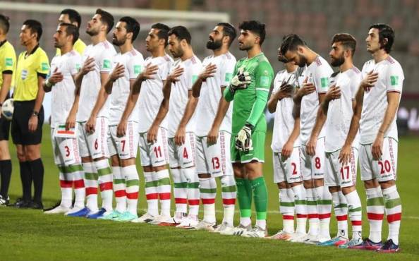 Los jugadores mundialistas que están en Qatar, se unieron a las protestas revolucionaria a favor de la mujer iraní.