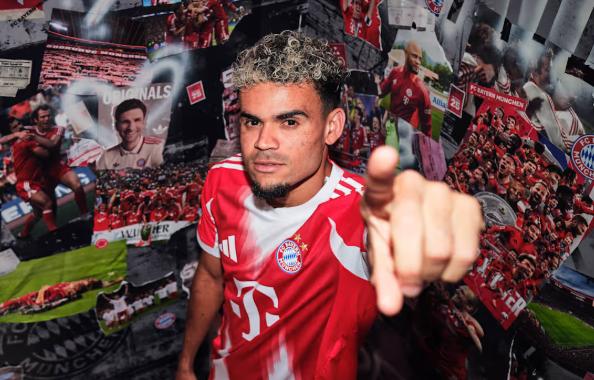 Luis Díaz conoció a las estrellas del Bayern Múnich: lujitos ante Harry Kane, tremendo regalo y bailando cumbia