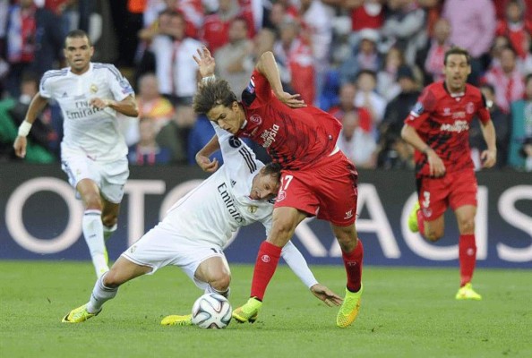 Real Madrid derrota al Sevilla y gana la Supercopa