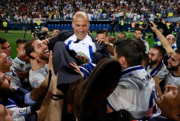 TOP: Los 15 mejores momentos de Zidane en el Real Madrid