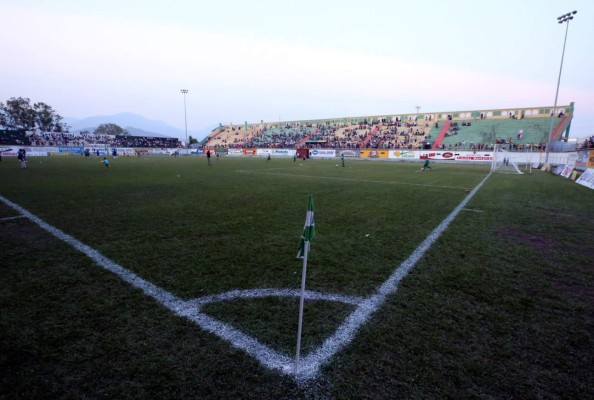 Así de humildes y bonitas son las canchas de la Liga de Ascenso de Honduras