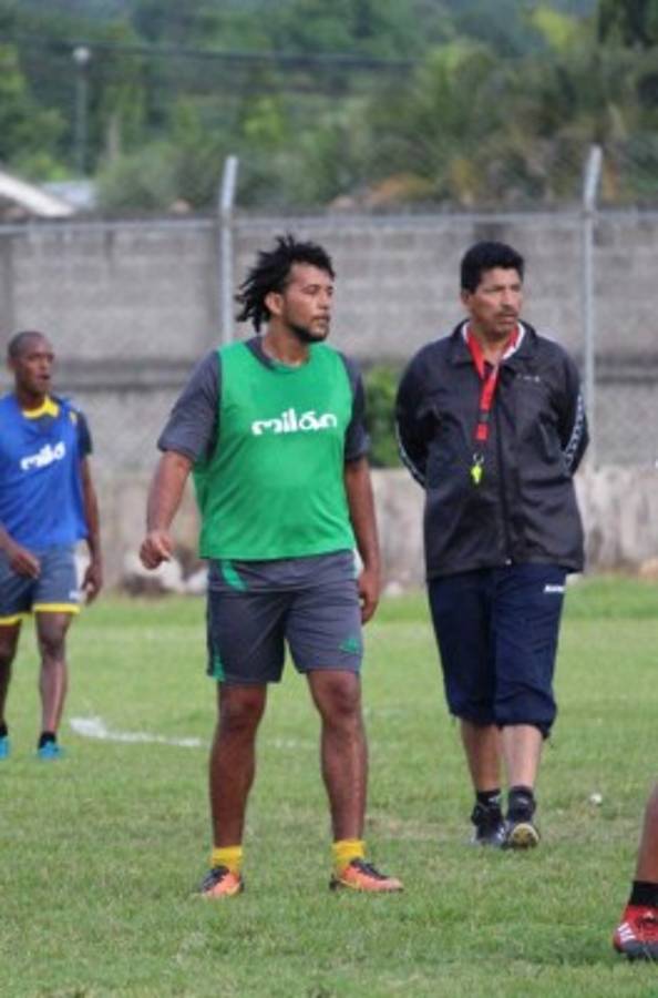 RUMORES+FICHAJES: Buba López se marcharía a España y Eddie Hernández define su futuro