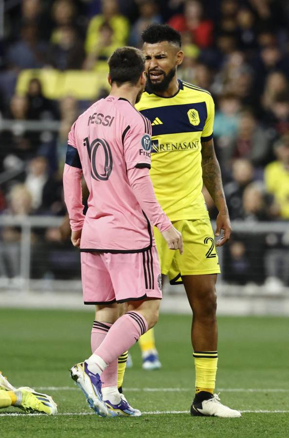 El primer gol de Messi en la Concachampions con el Inter Miami y su bronca con jugador panameño del Nashville