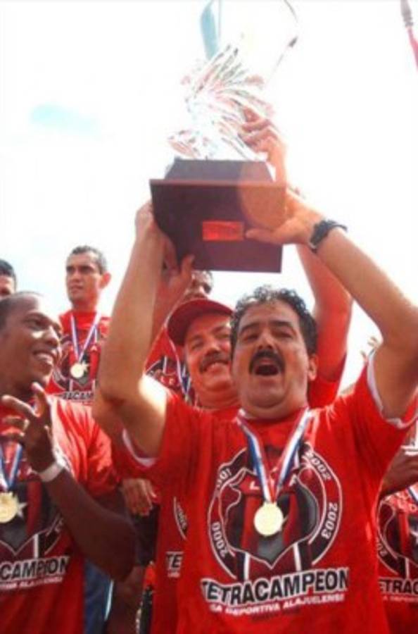 FOTOS: La brillante carrera del entrenador colombiano Jorge Luis Pinto