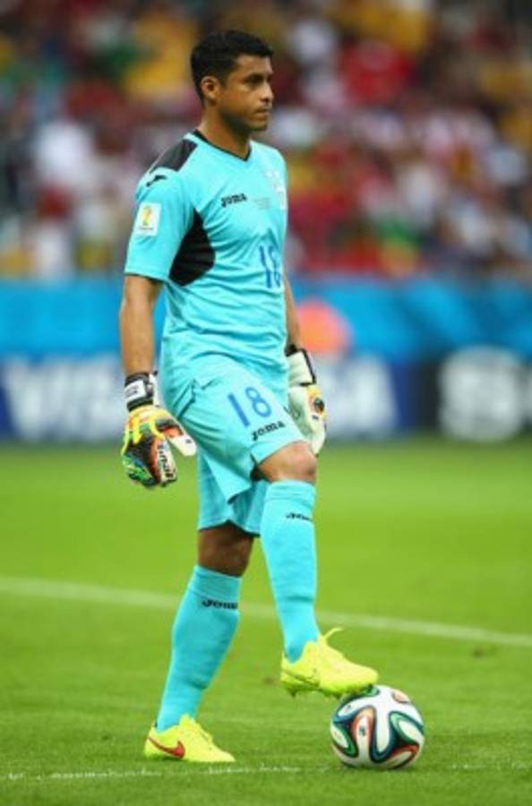 Los jugadores que cambiaron de posición en el campo y terminaron brillando