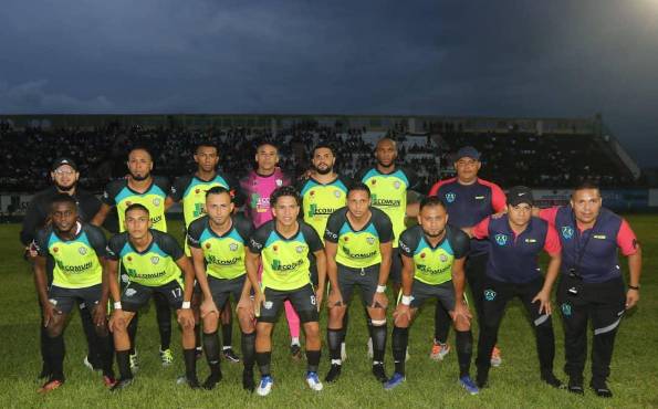 Olancho FC se sumó a los clubes que ascienden a Liga como bicampeones.