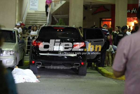 Desgarradoras imágenes en la escena del crimen donde asesinaron a Arnold Peralta