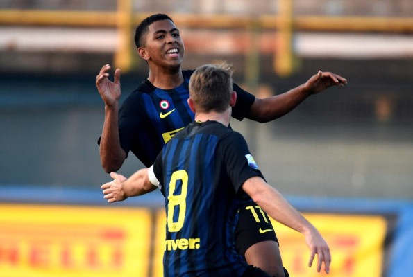 Los jovencitos que tiene Honduras jugando en Europa, México y EUA