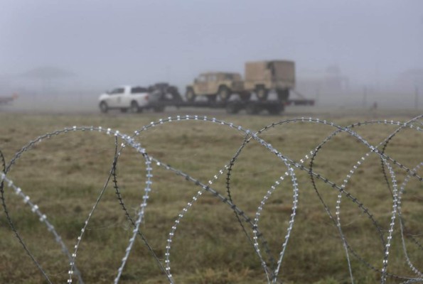 EN FOTOS: Así esperan los militares de EEUU la caravana de migrantes