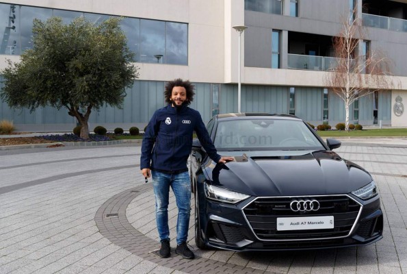 Real Madrid recibe espectaculares Audi previo al Clásico de la Liga Española