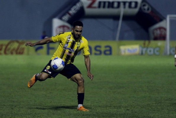 Mercado: Real España con renovación, Honduras con altas y legionario regresa tras dos años de retiro