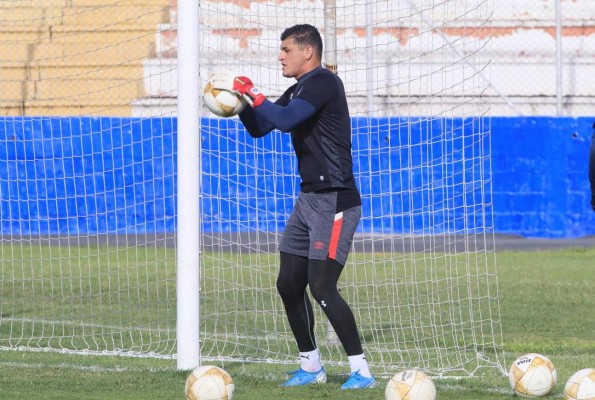 El temible 11 de Olimpia ante Vida: Regresa 'Patón' y Álvarez, Beckeles jugará de central