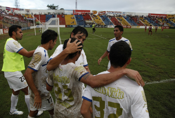 Olimpia 2-0 Vida y Motagua 0-1 Real Sociedad finalizo La Primera jornada de la Liga Nacional