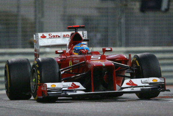 Alonso recorta tres puntos al afortunado Vettel tras soñar con la gloria y el liderato.