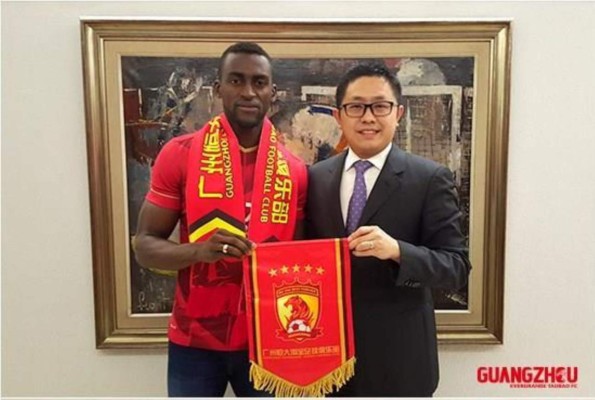 Las 12 figuras del fútbol que juegan en la Superliga China