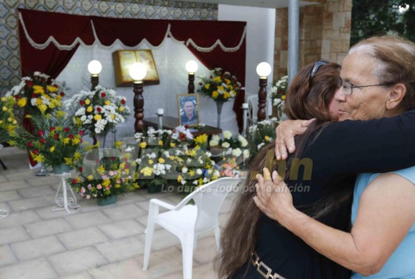 FOTOS: Llanto y dolor en velatorio de Walter López en Ocotepeque