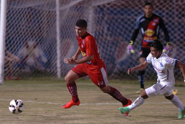 Vida-Victoria: las últimas figuras destacadas en el clásico ceibeño hace cinco años