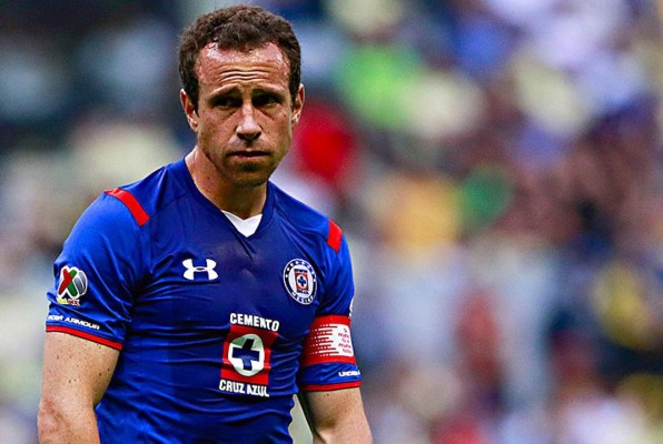 Grandes jugadores que el fútbol hondureño podría reclutar