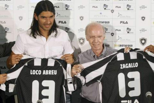 La espectacular carrera de Sebastián el 'Loco' Abreu