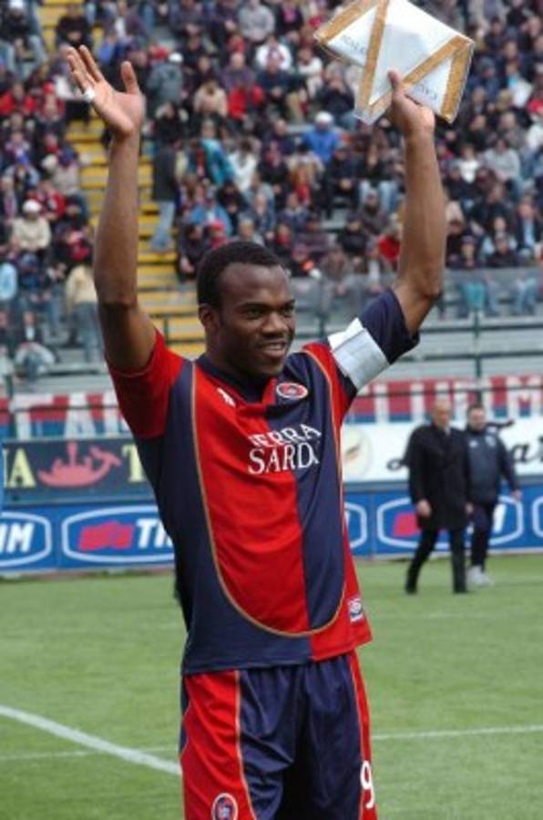 ¡Uno más! Los jugadores hondureños que han portado el gafete de capitán en el extranjero