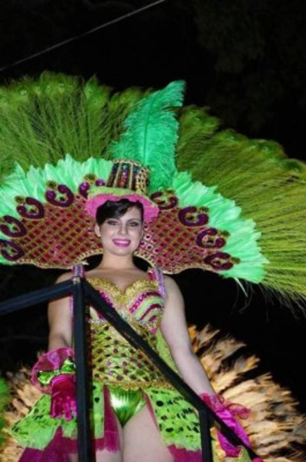 ¡Bellísimas! Las lindas chicas que se robaron las miradas en el carnaval de SPS