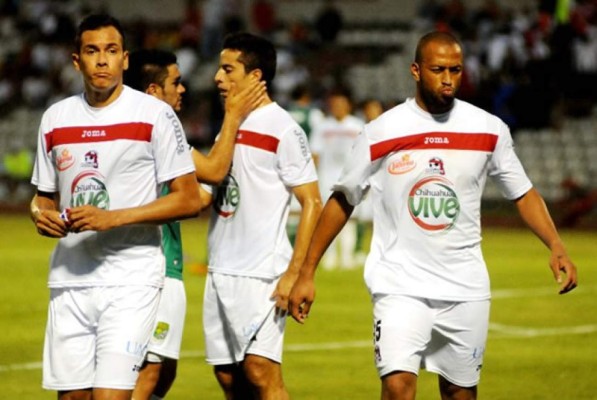 Los jugadores hondureños que han vivido pesadilla en la liga mexicana