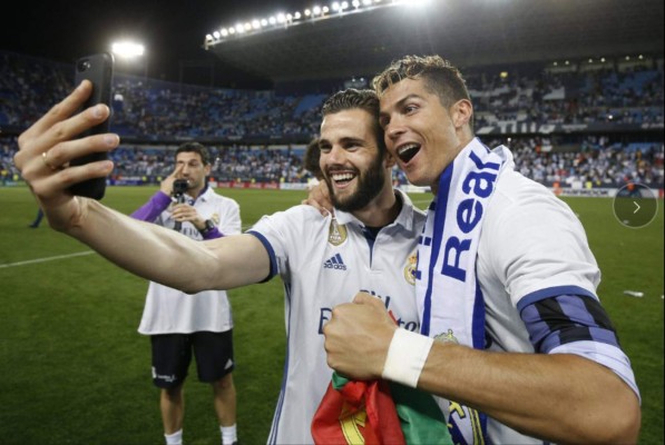 LO QUE NO SE VIO POR TV: El Real Madrid celebra y el Barcelona llora en el Camp Nou