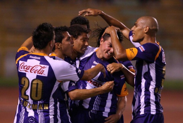 Los equipos que han tenido solo futbolistas nacionales en sus filas