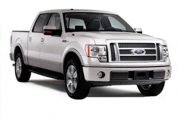 La millonaria colección de carros de lujo incautada al Chapo Guzmán