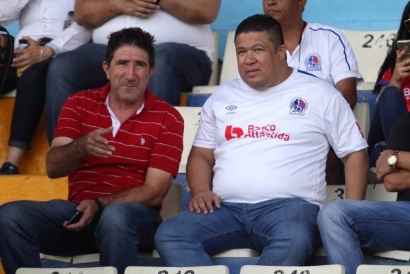 NO SE VIO POR TV: El regalo del 'Mango' Sánchez y Vargas en el Nacional