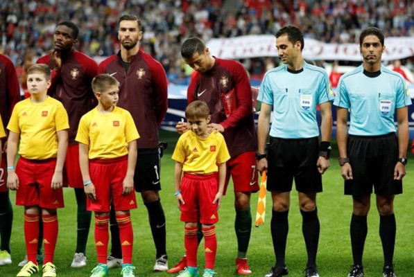 NO SE VIO EN TV: ¿Por qué CR7 no lanzó primero? Todo salió al revés